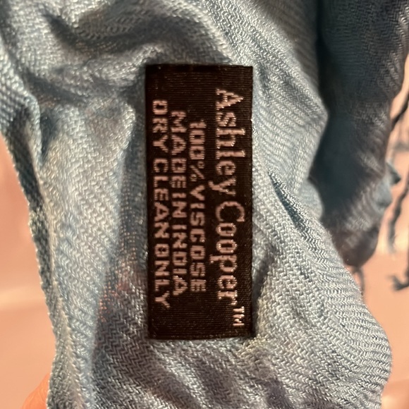 Scarf - Picture 3 of 3